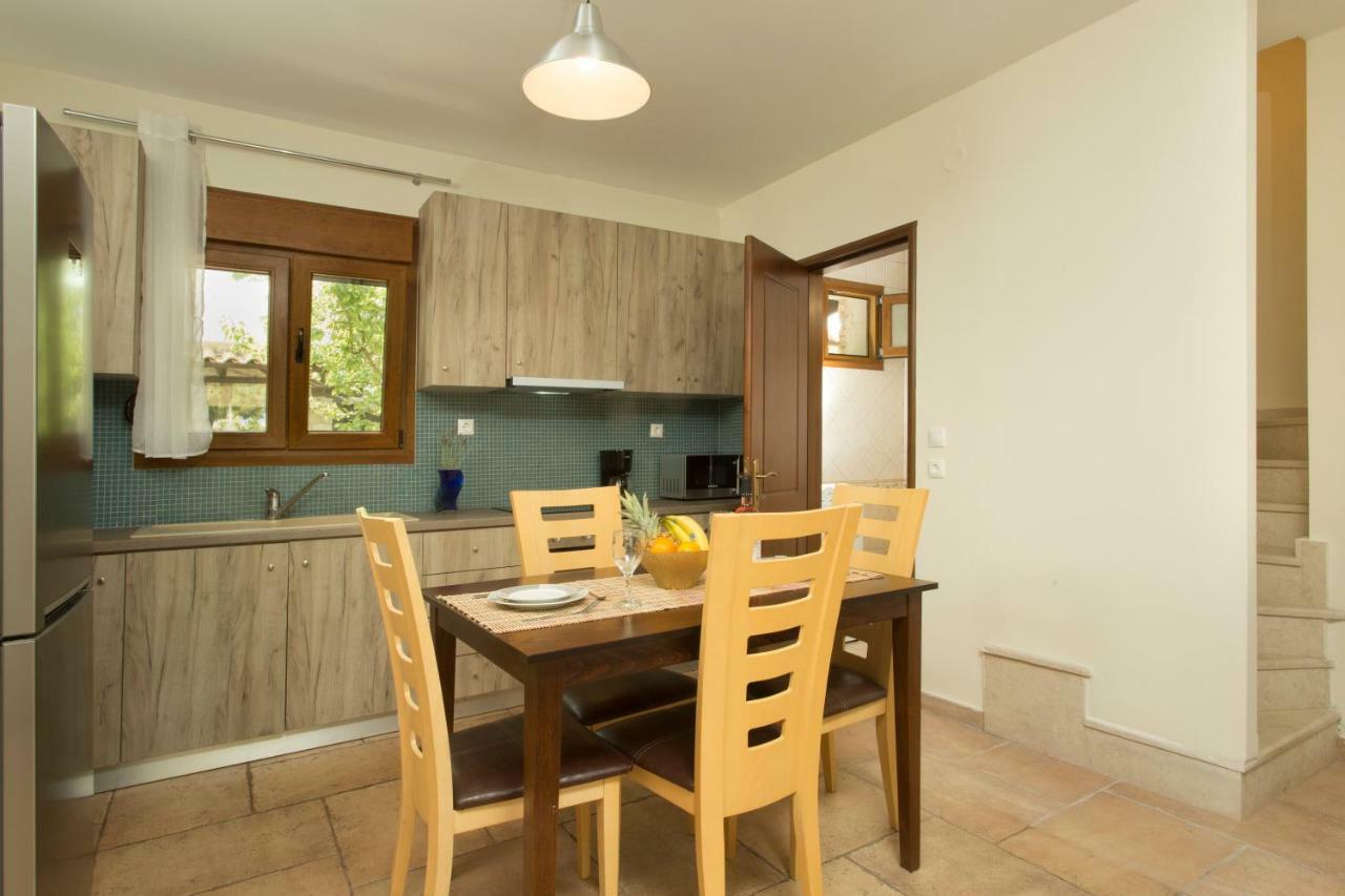 Izabella Sea Side Villa Síviri Eksteriør bilde